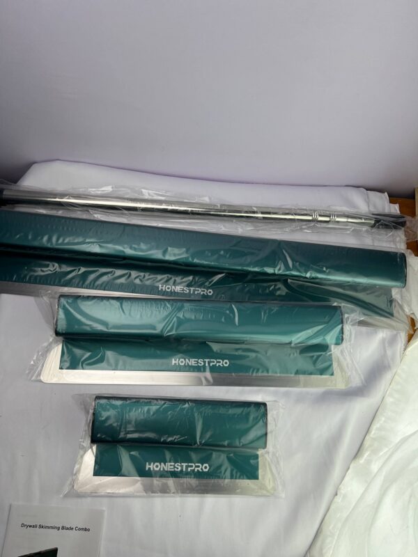 YAD0236_3.jpg KIT LISSEUSE ENDUIT 30+50+80CM ALUM DOUBLE LAME HONESTPRO | YAB0236