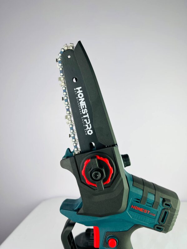 YAE2664_5.jpg MINI SCIE A CHAINE 6'POUCE 15CM 21V 2.0AH HONESTPRO | YAE2664 منشار الخشب الصغير